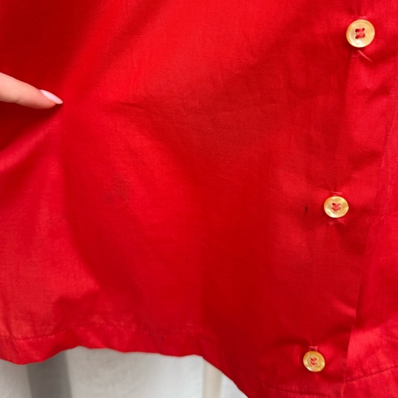 Ship’n Shore red sleeveless button down blouse - Picture 10 of 12